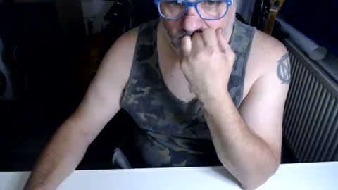 Jack independent model  online show from 15, 6, 2026