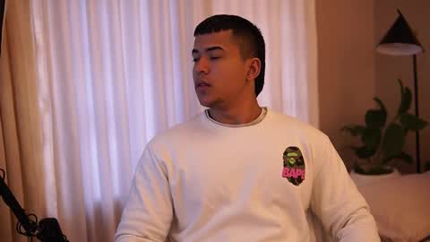 Snapshot of jacksonbell9 chatting on 15, 12, 2025 Jackson Bell online show from 15, 12, 2025