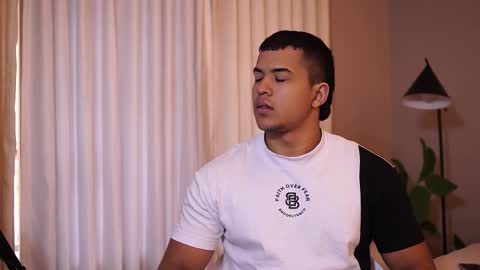 Snapshot of jacksonbell9 chatting on 17, 12, 2025 Jackson Bell online show from 17, 12, 2025