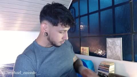 Michael Caicedo online show from 28, 4, 2026