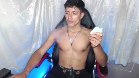 Jacobbakerr online show from 14, 12, 2025