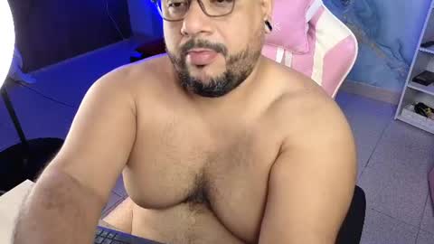 daddy sir master bear online show from 26, 7, 2026