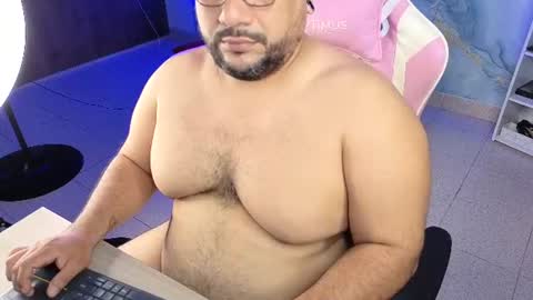 daddy sir master bear online show from 27, 7, 2026