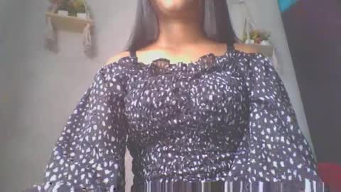 jacqueline_fernandez online show from 8, 3, 2025