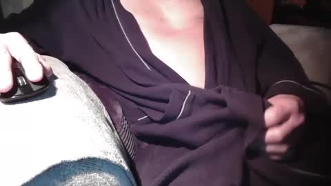 Snapshot of jacybob chatting on 22, 2, 2025 jason online show from 22, 2, 2025