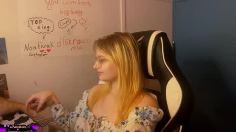 jacywinslat online show from 23, 2, 2025