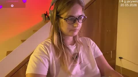 Snapshot of jacywinslat chatting on 20, 5, 2026 jacywinslat online show from 20, 5, 2026