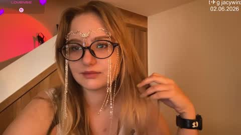 Snapshot of jacywinslat chatting on 3, 6, 2026 jacywinslat online show from 3, 6, 2026