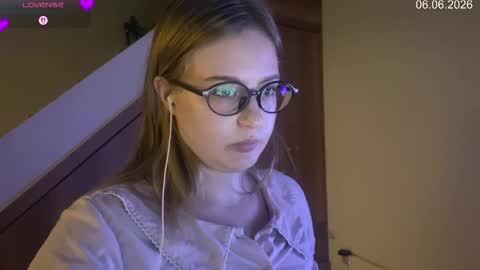 Snapshot of jacywinslat chatting on 6, 6, 2026 jacywinslat online show from 6, 6, 2026