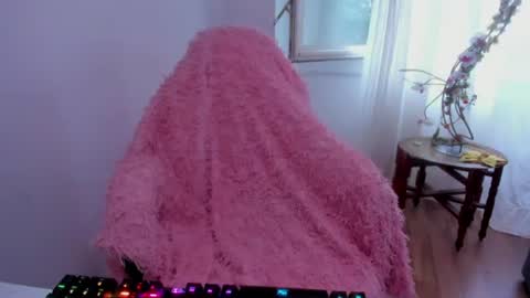 Snapshot of jade879 chatting on 12, 6, 2026 Jade online show from 12, 6, 2026