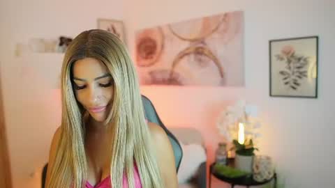 Jade Davin online show from 18, 7, 2026