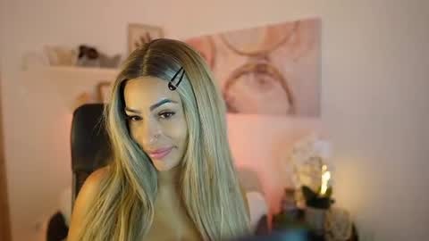 Jade Davin online show from 21, 7, 2026