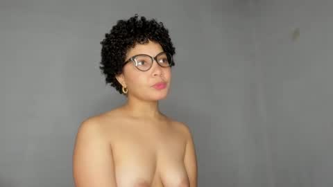 Snapshot of jade_dorthini chatting on 18, 11, 2025 Jadeleidy Dorthini online show from 18, 11, 2025