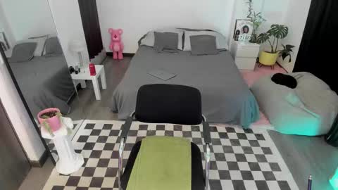 Jade  independent model online show from 12, 2, 2026