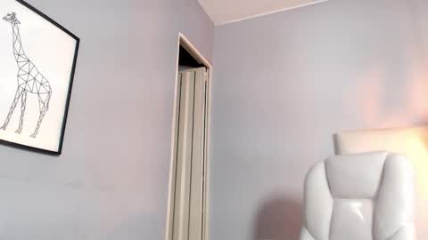 karlla scarlet online show from 31, 12, 2024