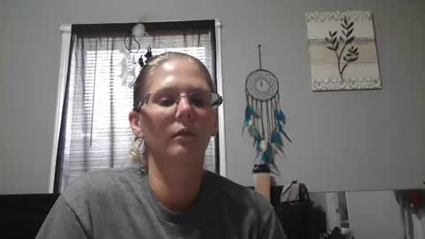 JadeLuv online show from 28, 7, 2026
