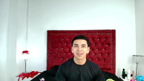 Snapshot of jaden_and_sofia chatting on 14, 5, 2026 Jaden and Sofia online show from 14, 5, 2026