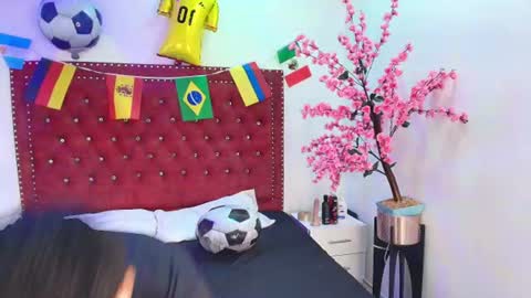 Jaden and Sofia  online show from 25, 6, 2026