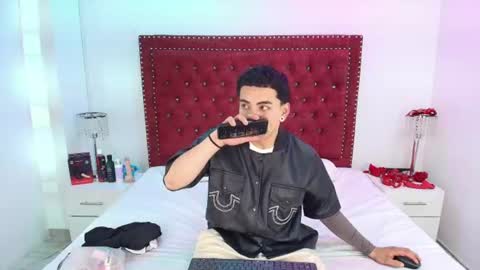 Jaden and Sofia  online show from 28, 7, 2026