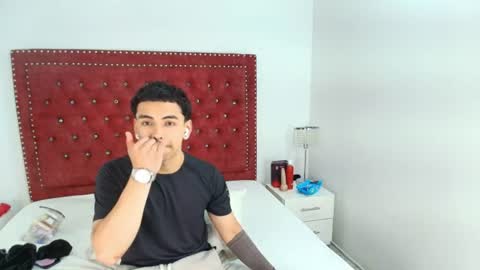 Jaden and Sofia  online show from 1, 8, 2026