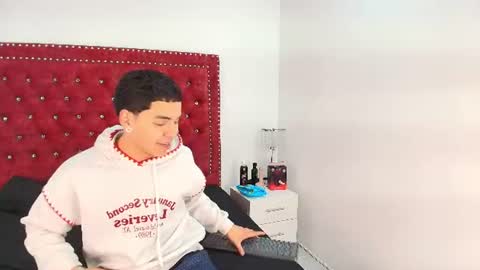 Jaden and Sofia  online show from 6, 8, 2026