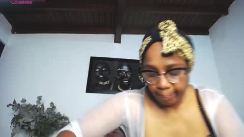 Snapshot of jadestone69 chatting on 10, 9, 2025 jadeStone69 online show from 10, 9, 2025