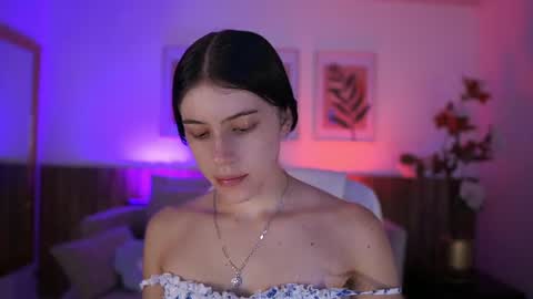 Jade Summer online show from 24, 7, 2026