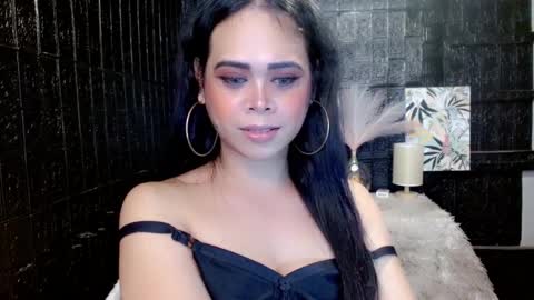 Jade online show from 5, 12, 2024