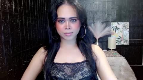 Jade online show from 8, 12, 2024