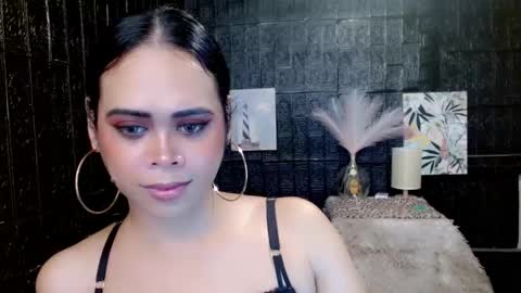 Jade online show from 8, 12, 2024