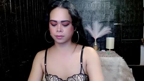 Jade online show from 11, 12, 2024