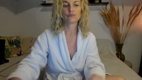 elena online show from 5, 7, 2026