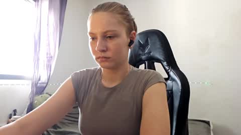 jaimeeosendorf online show from 4, 4, 2026