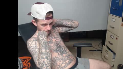 showingitoff online show from 14, 12, 2025