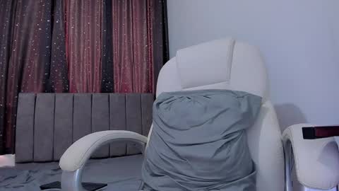 Snapshot of jake_evanss_ chatting on 15, 1, 2025 JAKE online show from 15, 1, 2025