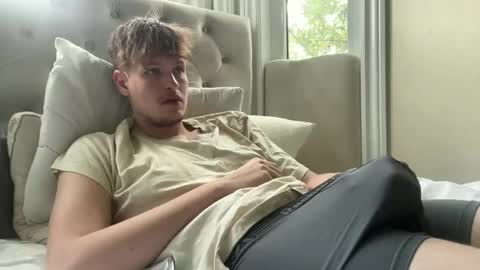 jake_jackson1 online show from 27, 5, 2026