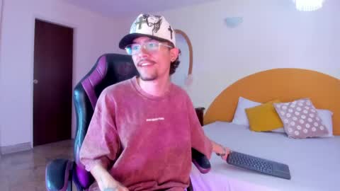 Jake  online show from 25, 4, 2026