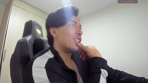 jake_murphy online show from 4, 2, 2025