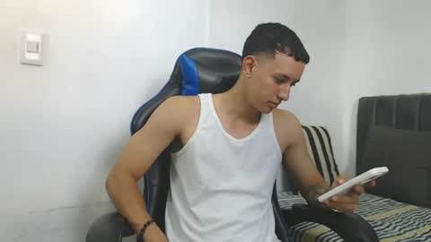 Hi guys im new 3 online show from 28, 7, 2026
