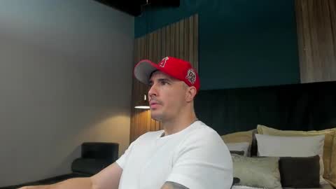 Snapshot of jakestone_1 chatting on 27, 11, 2025 jakestone_1 online show from 27, 11, 2025