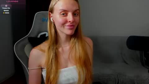 Snapshot of jam_cream chatting on 29, 6, 2026 Sofia online show from 29, 6, 2026