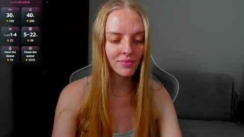 Snapshot of jam_cream chatting on 19, 7, 2026 Sofia online show from 19, 7, 2026