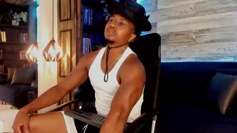   online show from 4, 12, 2025