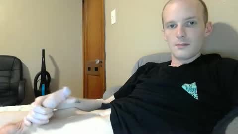 james231231 online show from 28, 4, 2026