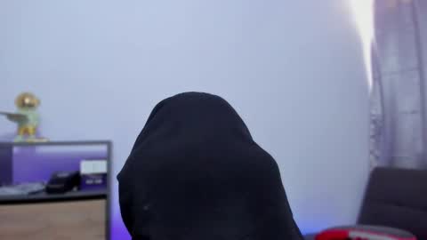 James Gray online show from 17, 9, 2025