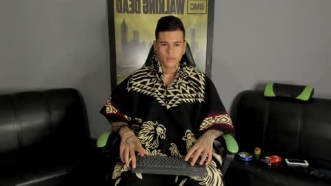 Snapshot of jamesinked_ chatting on 3, 1, 2025 Jamesinked online show from 3, 1, 2025