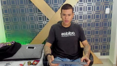 Snapshot of jamesinked_ chatting on 8, 1, 2025 Jamesinked online show from 8, 1, 2025