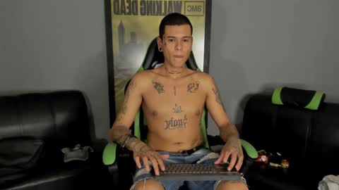 Snapshot of jamesinked_ chatting on 16, 1, 2025 Jamesinked online show from 16, 1, 2025