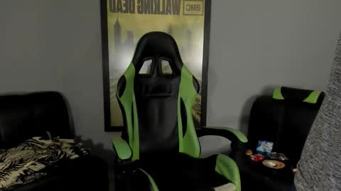 Snapshot of jamesinked_ chatting on 4, 2, 2025 Jamesinked online show from 4, 2, 2025