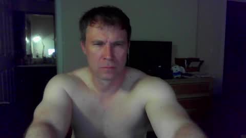 Snapshot of jamesjewels chatting on 6, 5, 2026 jamesjewels online show from 6, 5, 2026